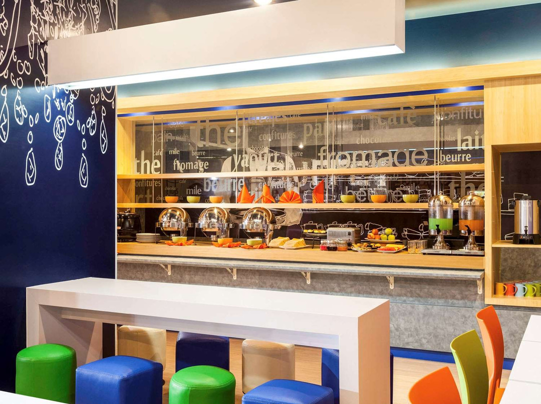 Cordia Hotel Makassar Airport主图