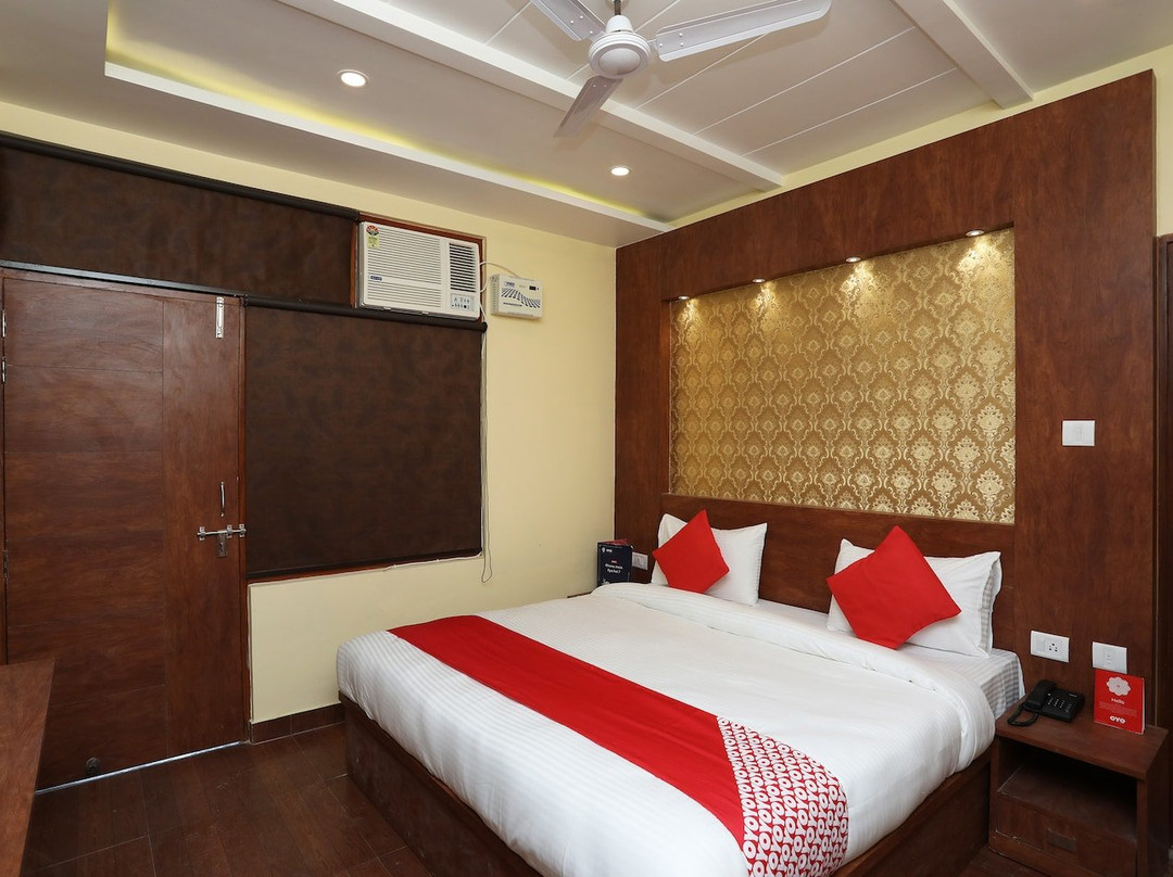 Dibiyapur酒店住宿-OYO 23616 Hotel Ss
