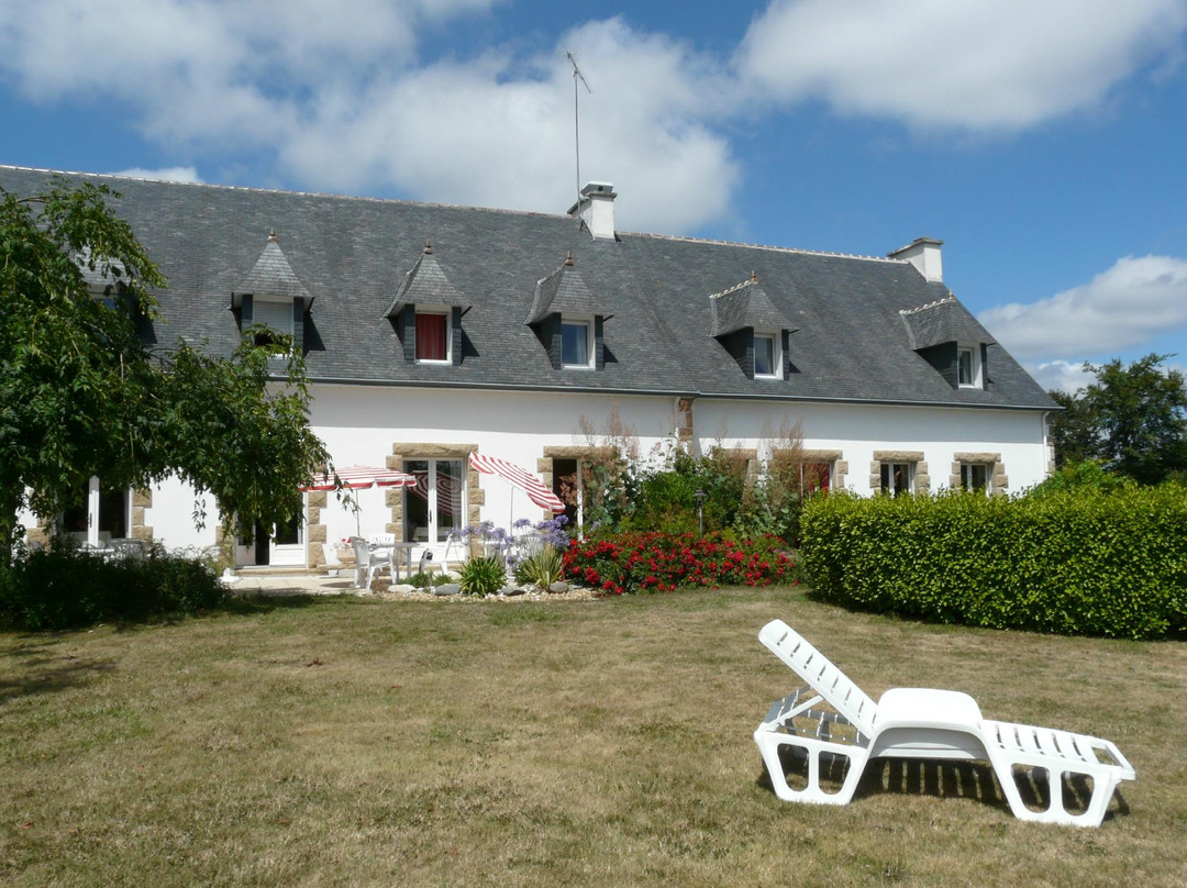 Pleuven酒店住宿-拉菲儿梅乡间渡假别墅酒店