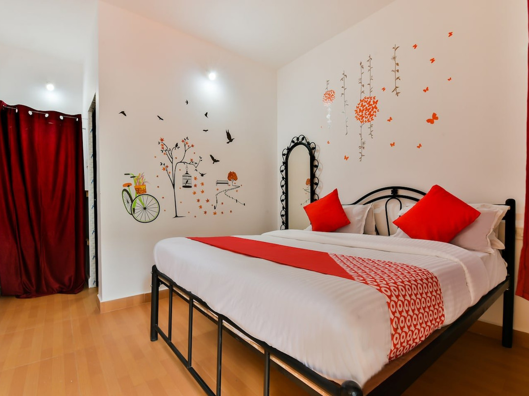 Route 77 Near Calangute Beach