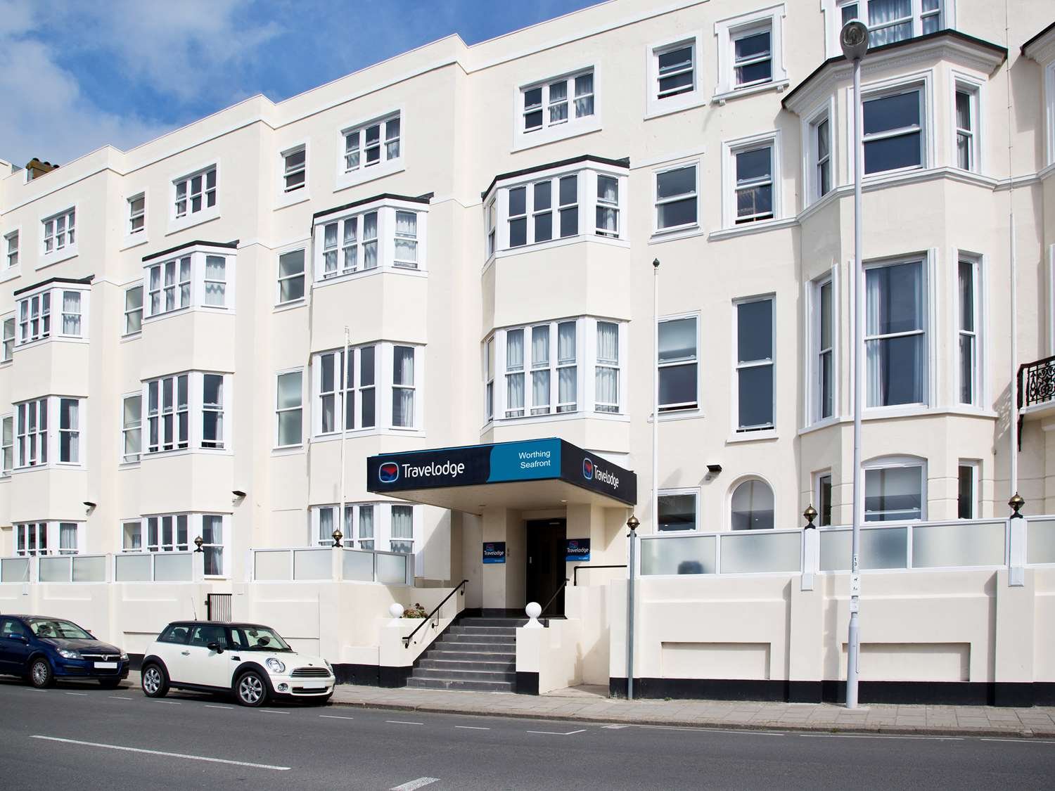 Travelodge Worthing Seafront-官方