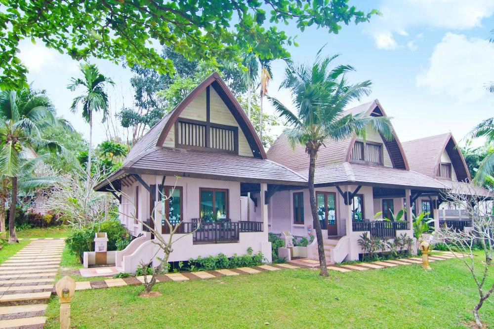 巴拉里海滩度假村