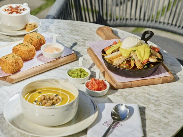 Riffa餐馆和美食-Sash Cafe