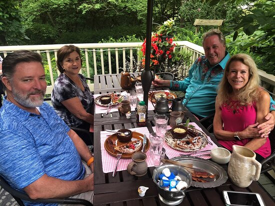 1840 Tucker House Bed and Breakfast主图