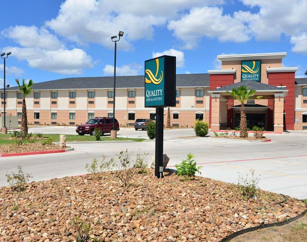 Quality Inn & Suites Kenedy- Karnes City主图