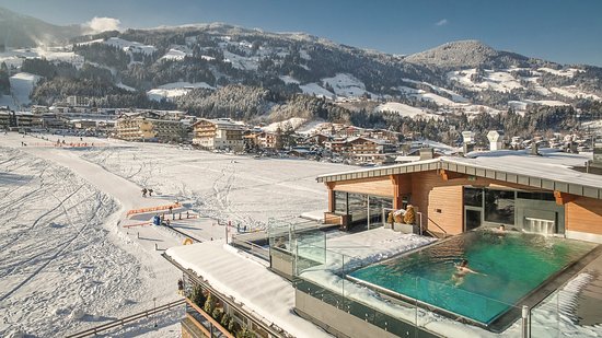 阿尔品纳兹勒塔尔时尚酒店-官方