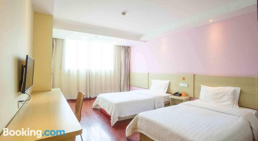 7天汕头珠江路美食街店主图