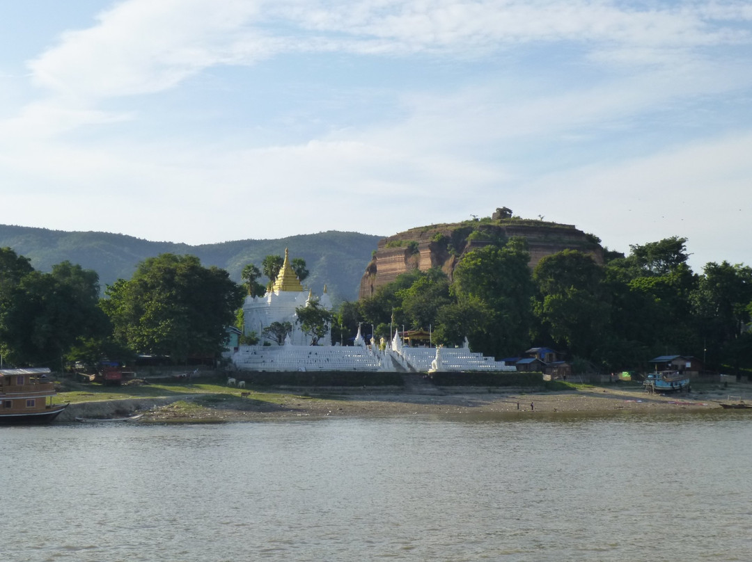 Ayeyarwaddy River景点图片