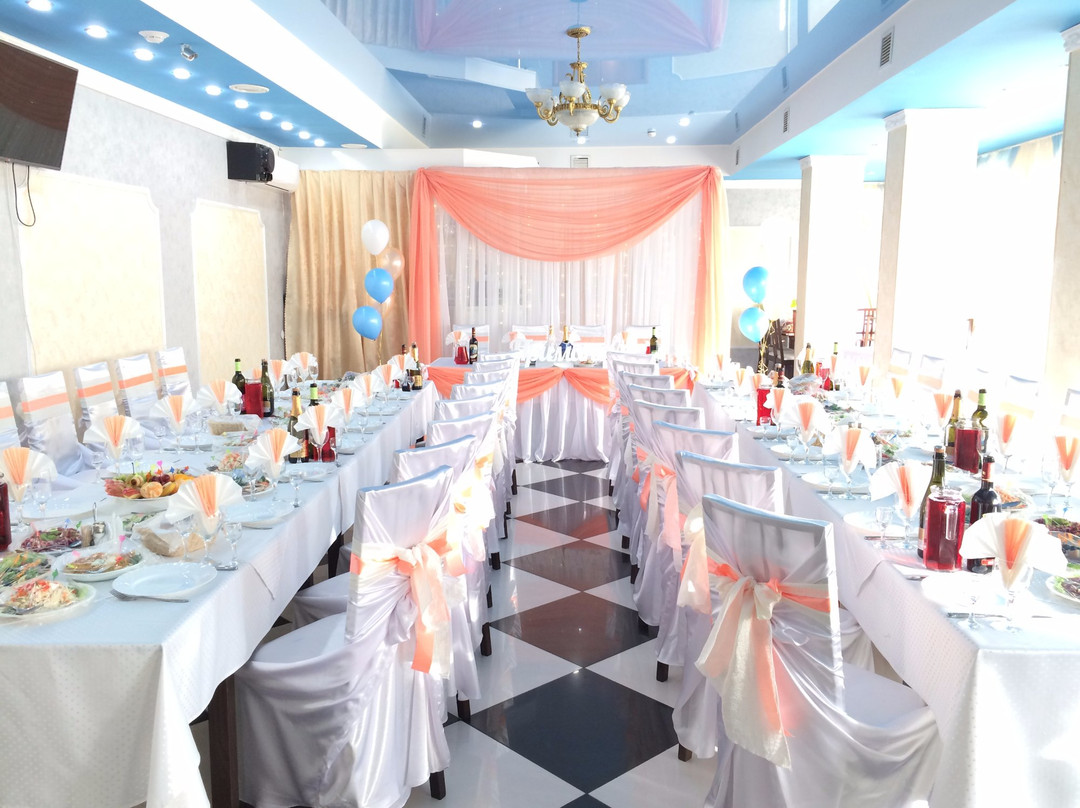 Tulinskiy餐馆和美食-Lyubava