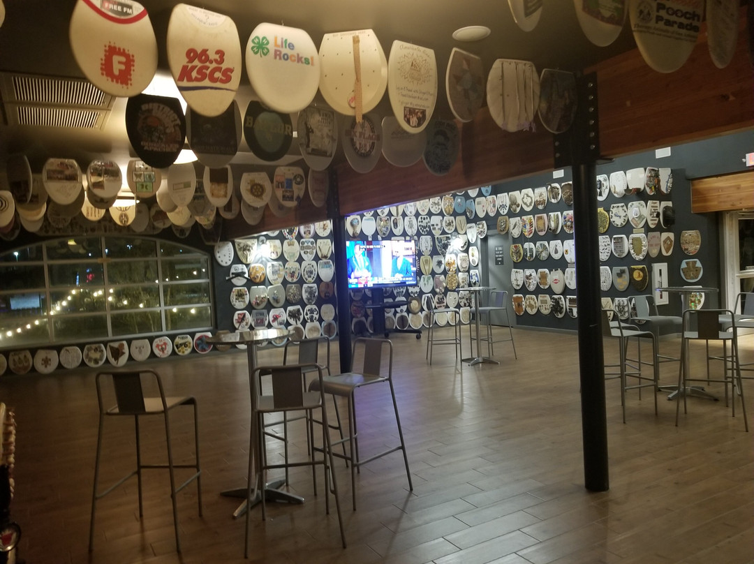 Barney Smith's Toilet Seat Art Museum