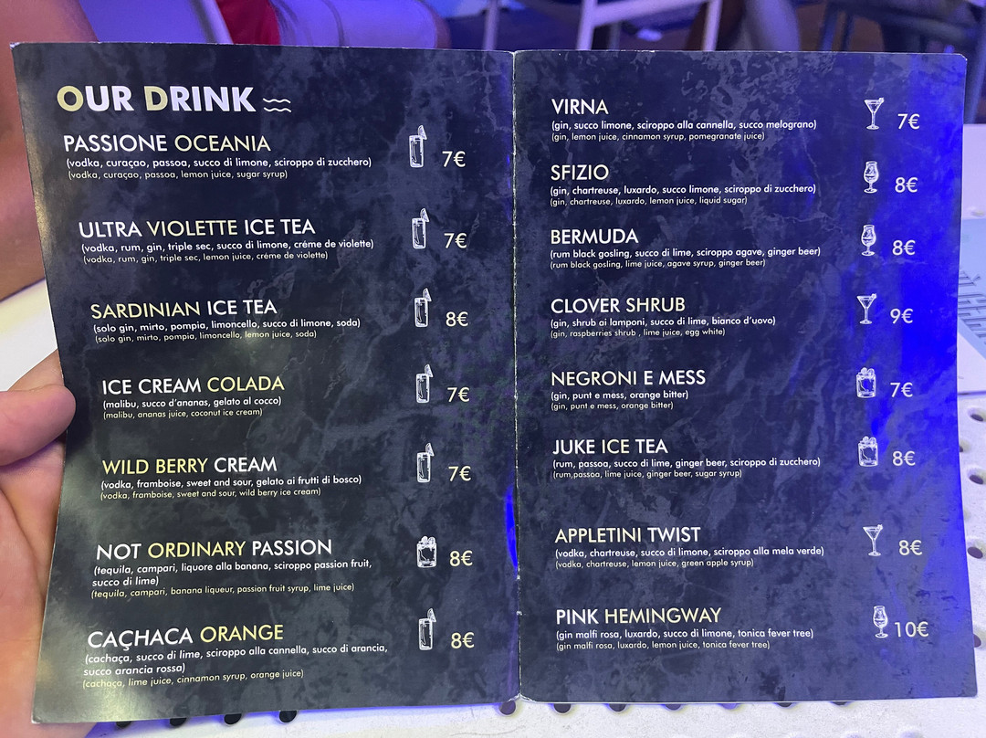 Oceania Cocktail Bar Gelateria
