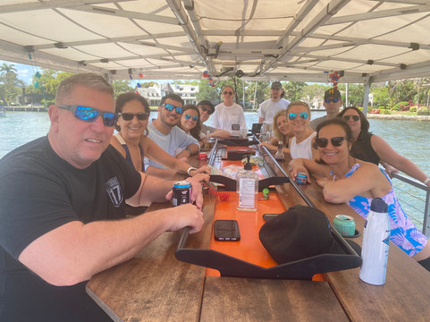 Lagerhead Cycleboats-劳德代尔堡必去景点