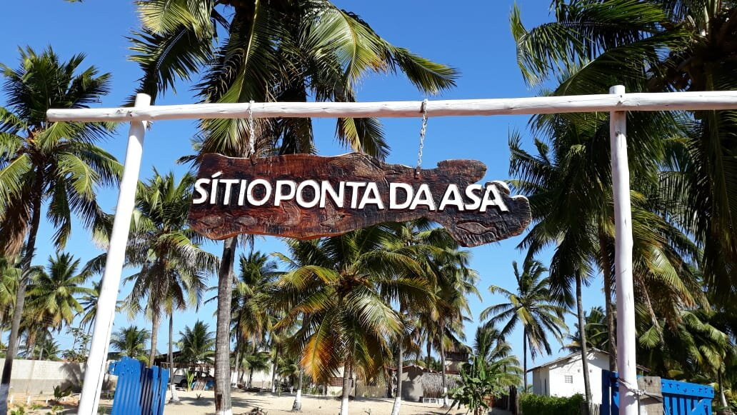 Miai De Cima Beach景点图片