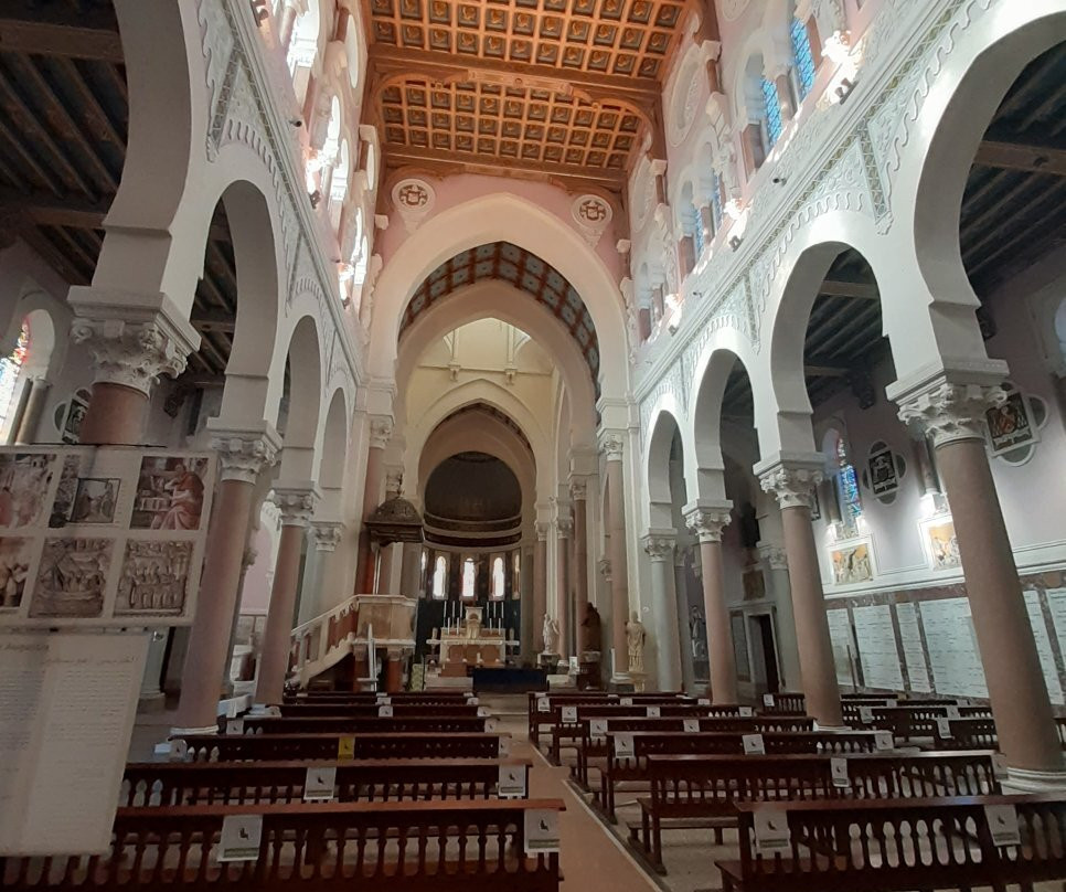 Basilique Saint Augustin景点图片