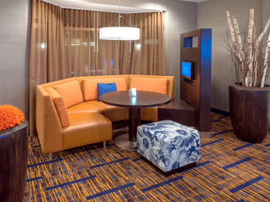 Courtyard by Marriott Winston-Salem Hanes Mall主图