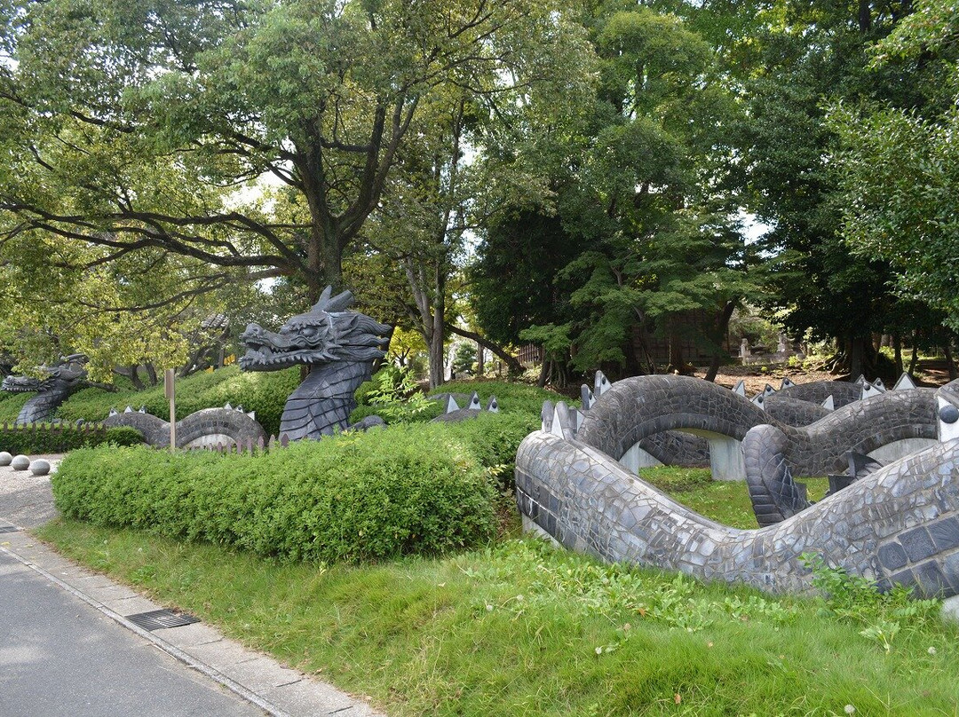 Giant Dragon of Takabire Park-高滨市必去景点