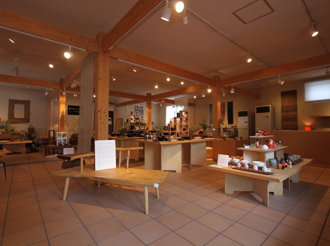 Craft Shop Yuzuriha-十和田市必去景点