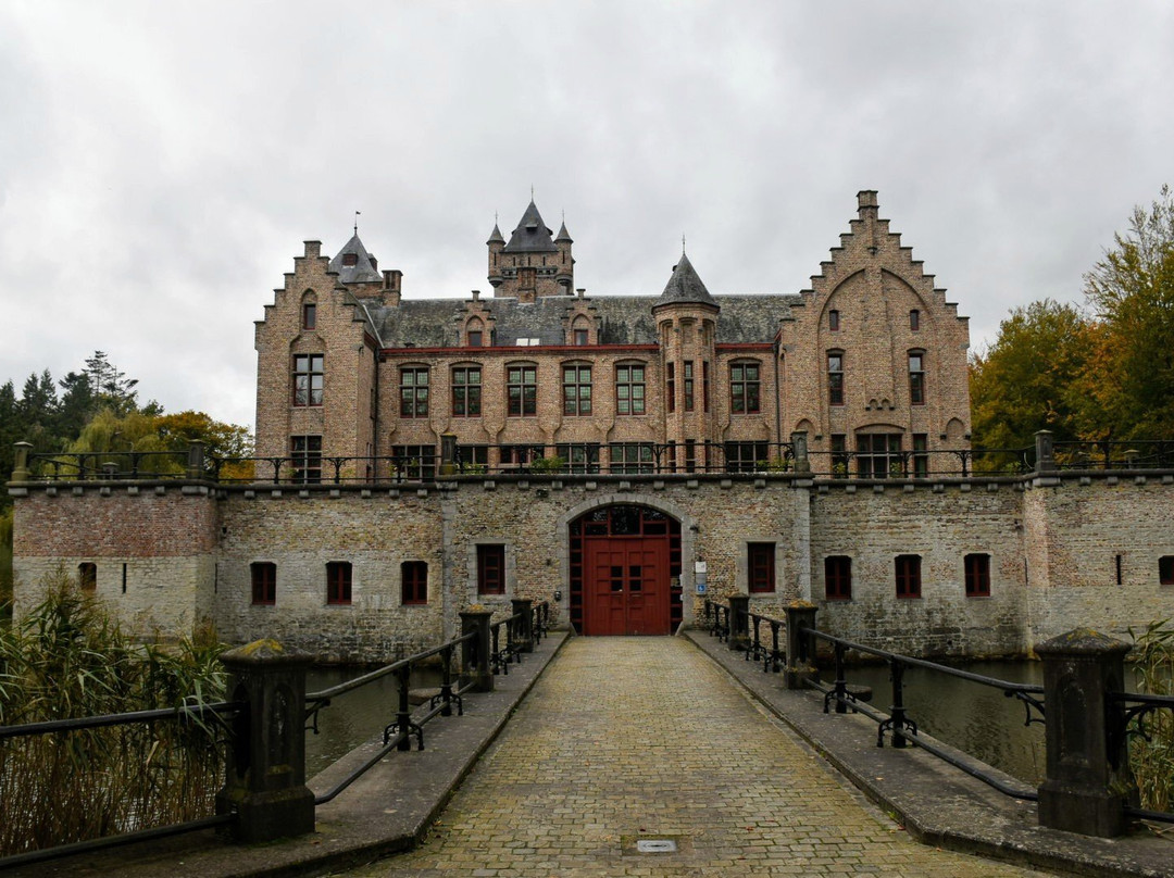 Tillegem Castle景点图片