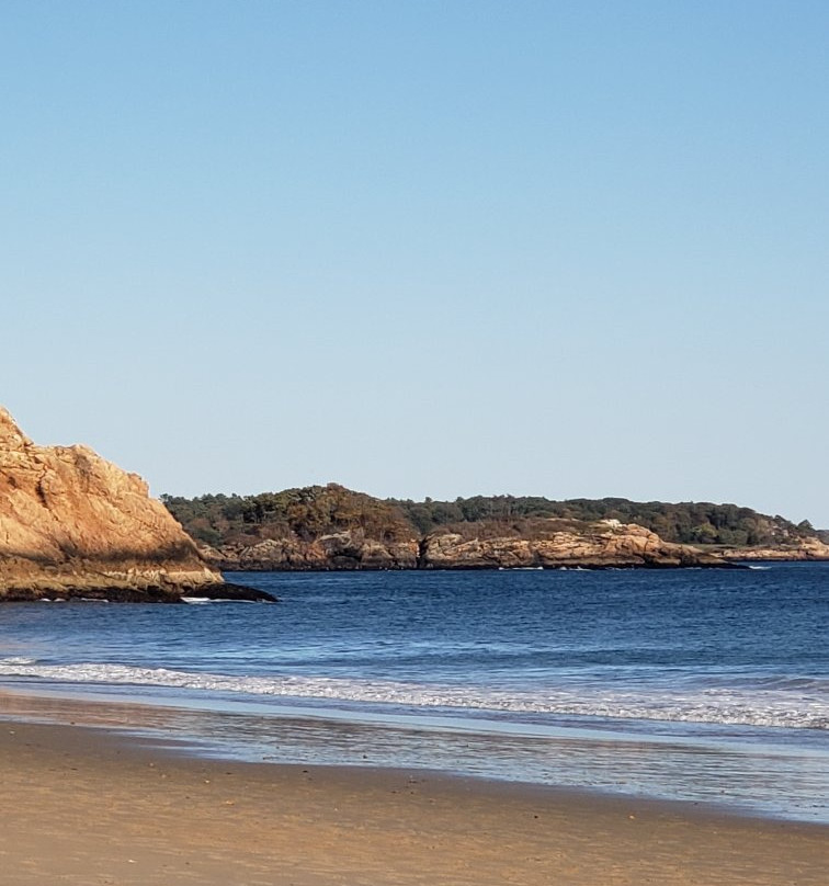 Singing Beach景点图片