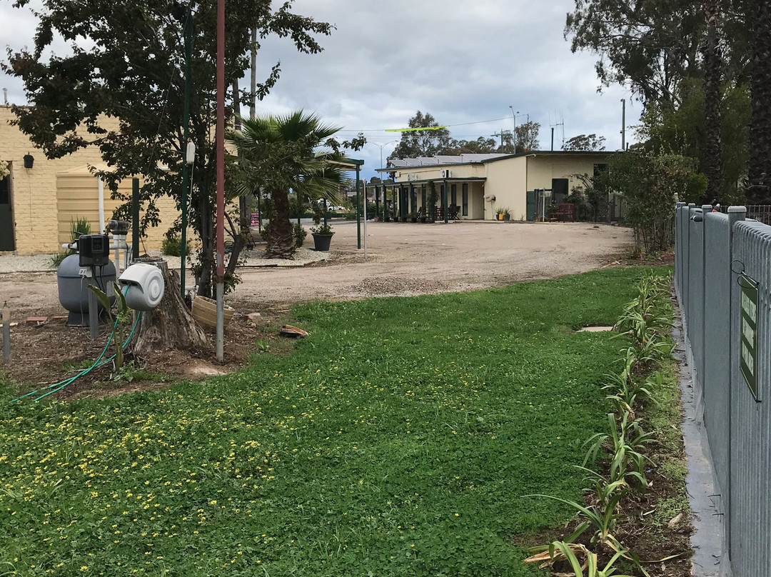 玫瑰城汽车旅馆主图