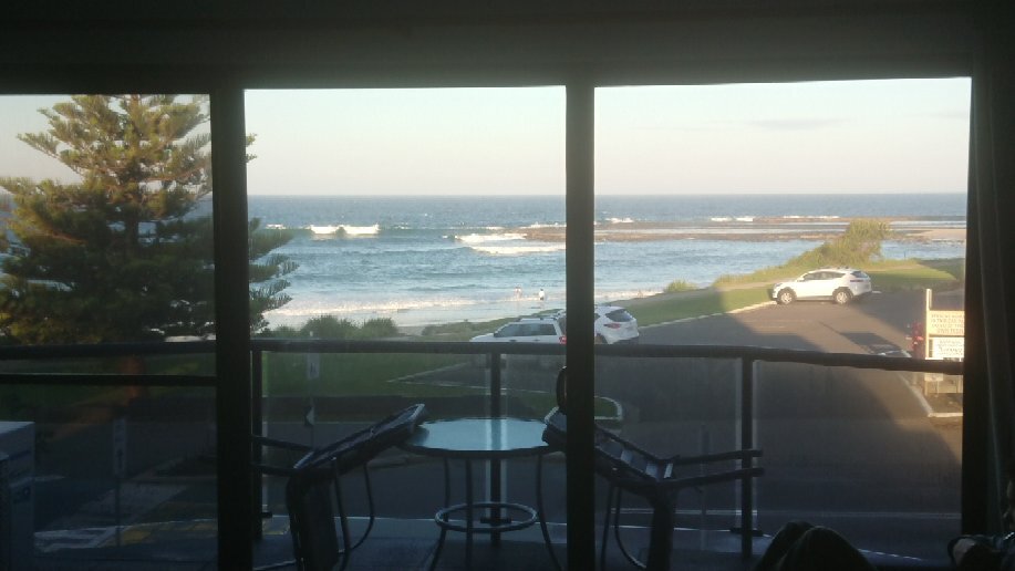 Beachhouse Mollymook-官方
