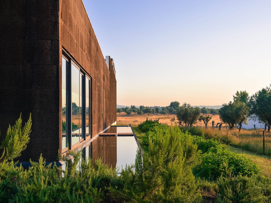 埃考克－埃武拉套房Spa酒店主图