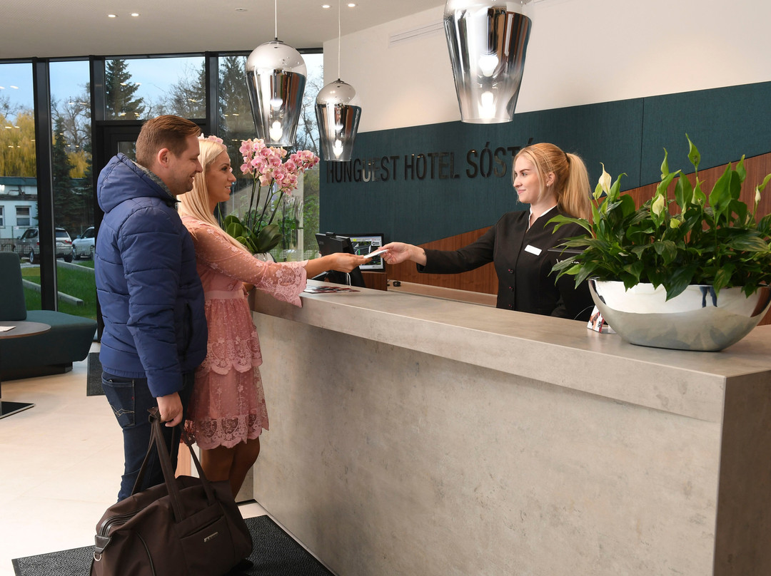 Hunguest Hotel Sóstó主图