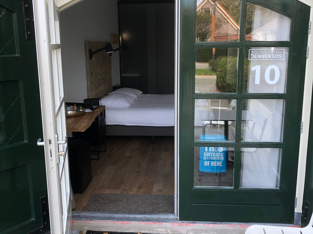 Strandhotel Dennenbos主图