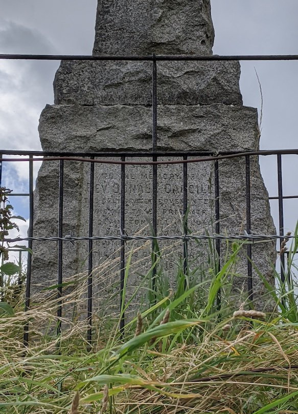 Monument To Donald Cargill景点图片