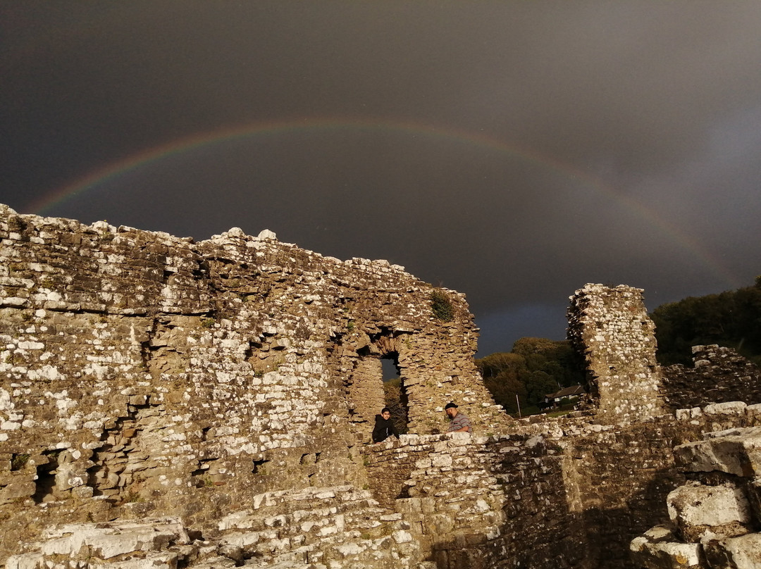Ogmore Castle景点图片