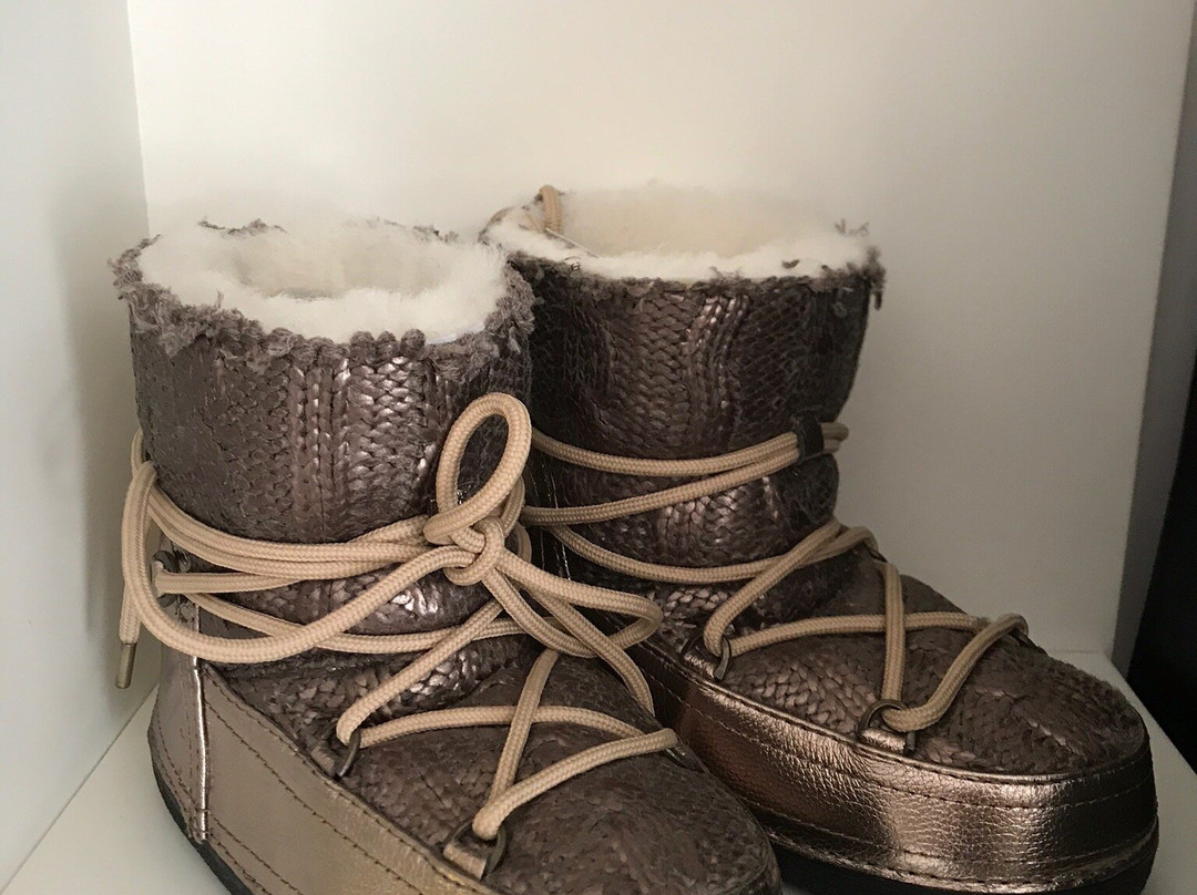 Majestic Leather Кожа-马尔马里斯必去景点
