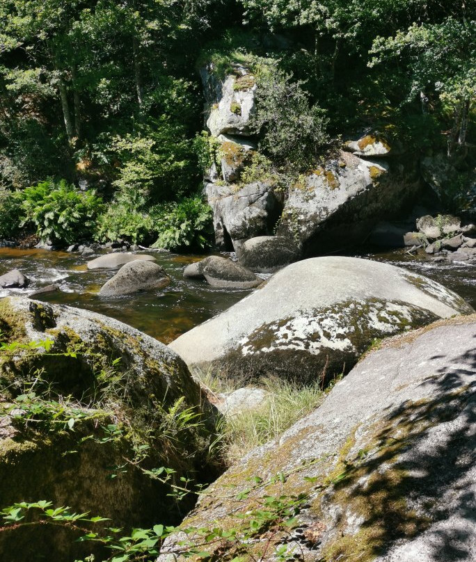 Les Roches Du Diable-Guilligomarc’h必去景点