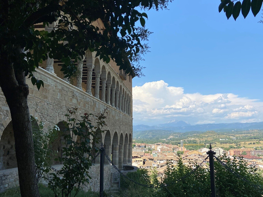 Basilica de Santa Maria de la Pena景点图片