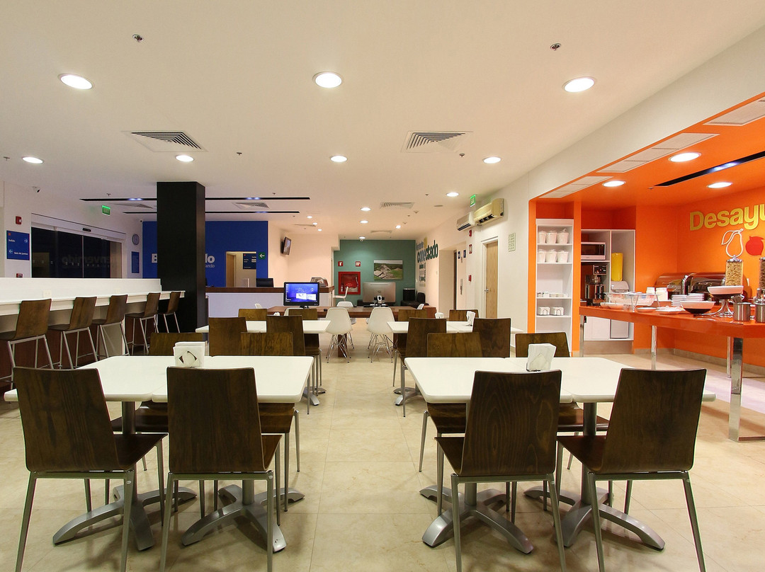 One Villahermosa Centro主图