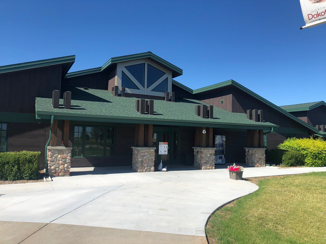 Lewis & Clark Interpretive Center (lcic)-Washburn必去景点