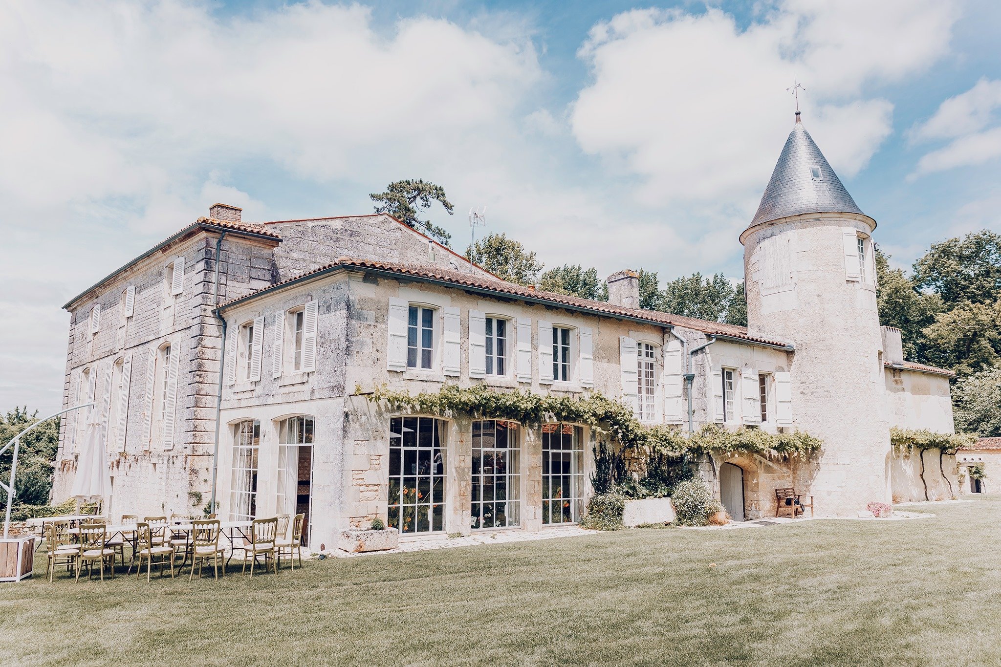 Chateau De Mouillepied-官方