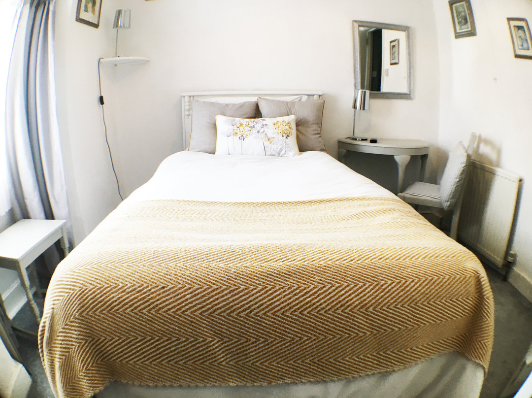 Hillside Bed & Breakfast主图