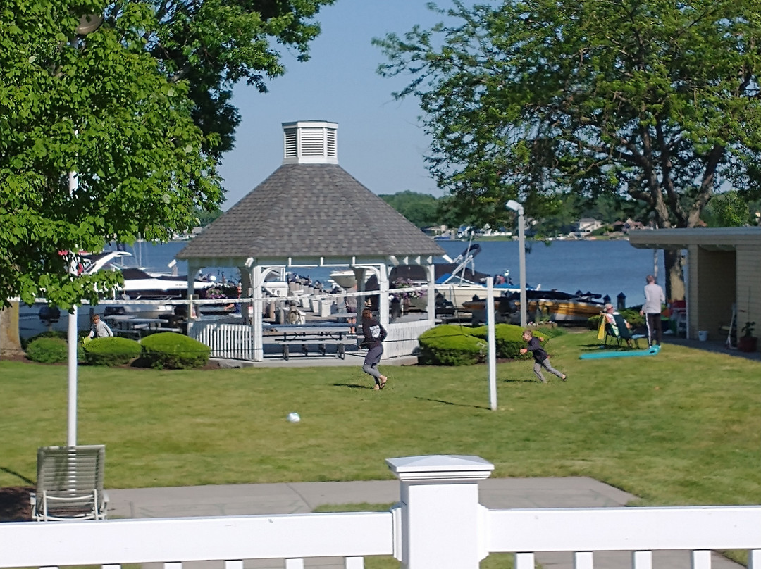 Lake Ranch Resort主图