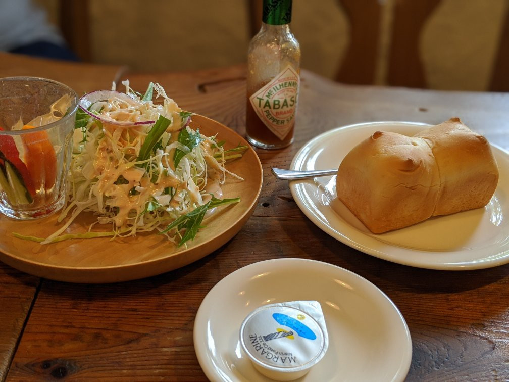 绫部市餐馆和美食-La Tinos