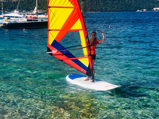 Oreb Club Sailing & Windsurfing School Center-科尔丘拉镇必去景点