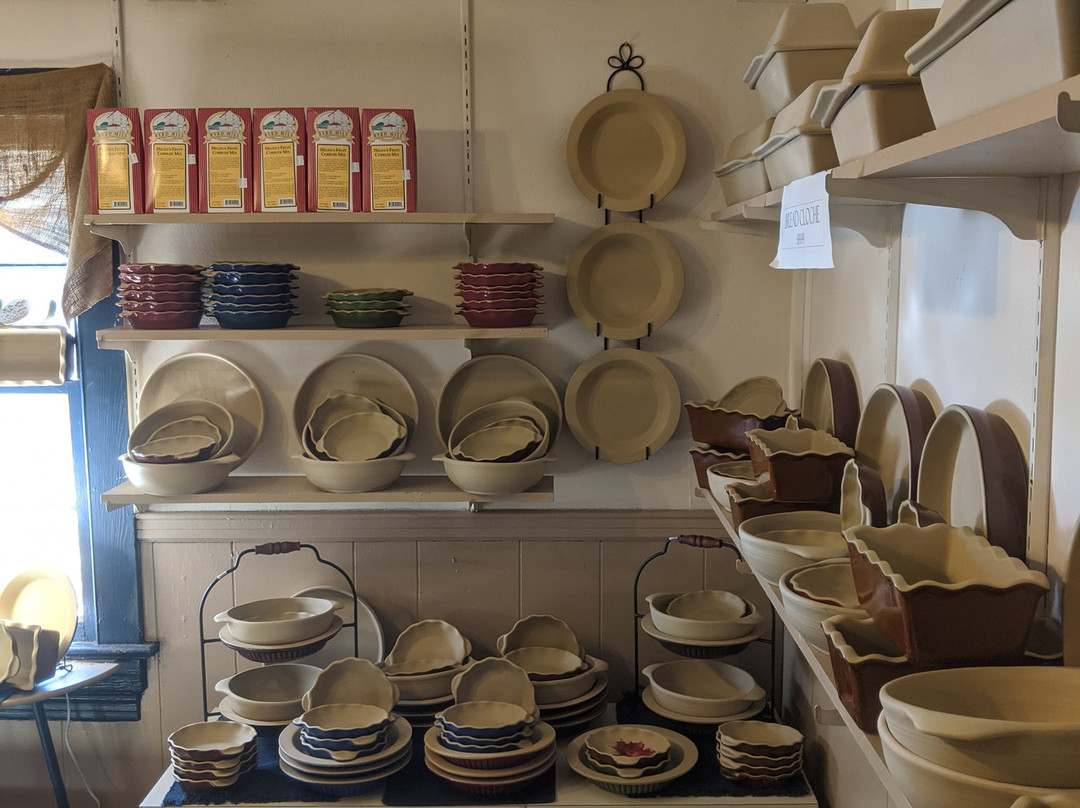 Emerson Creek Pottery景点图片