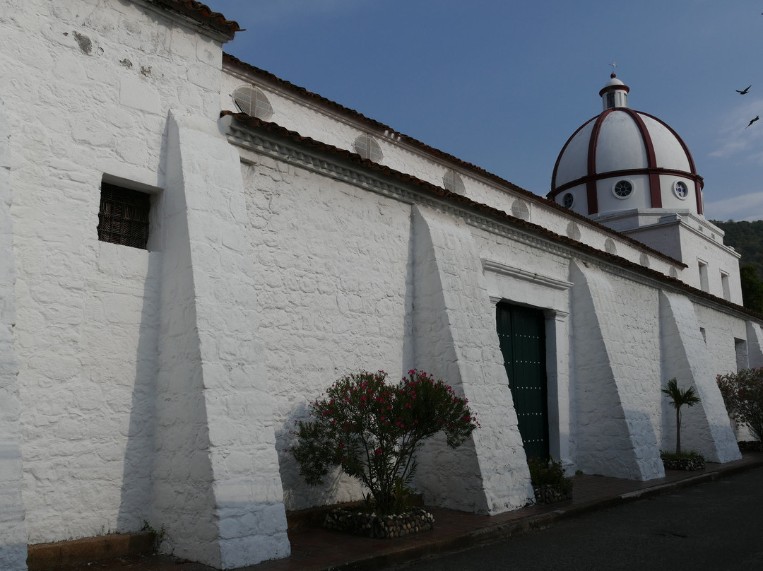 Catedral Nuestra Señora del Rosario-Honda必去景点