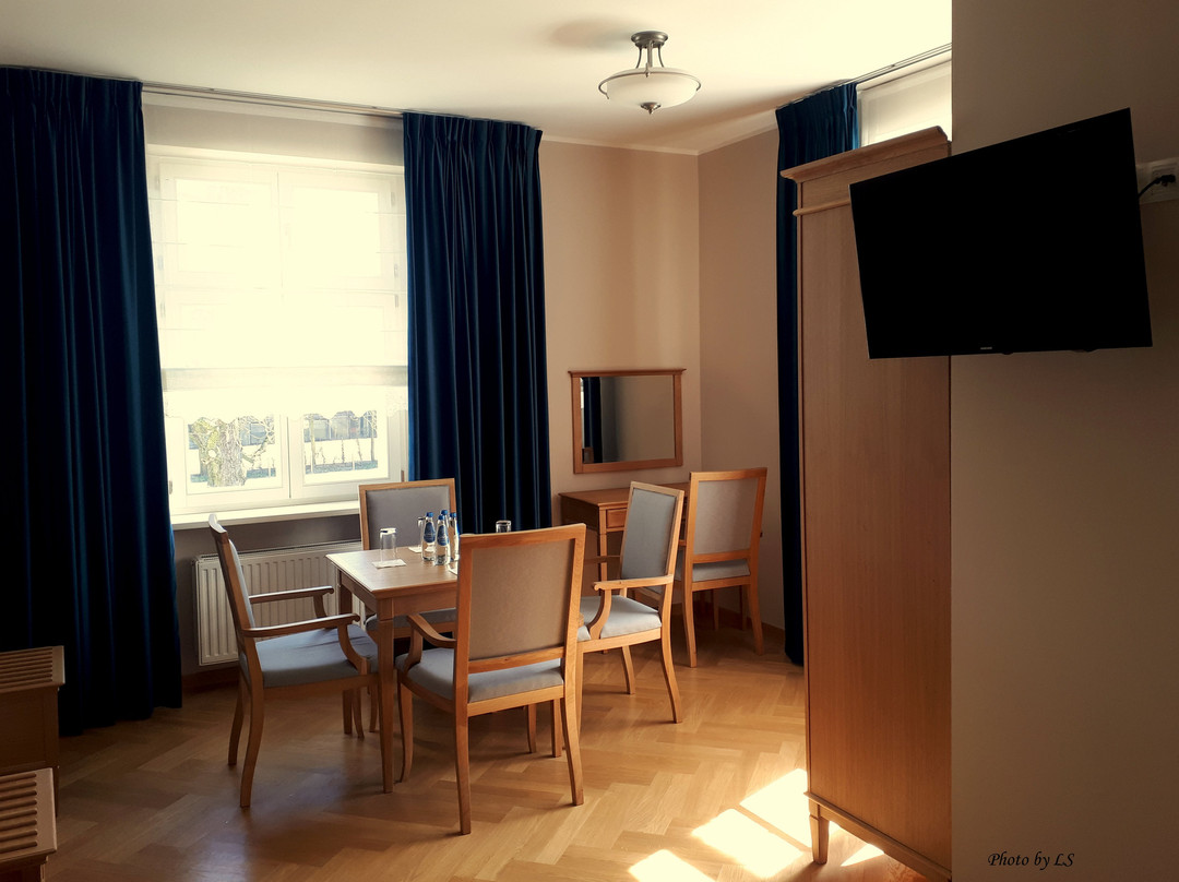 Lusowo酒店住宿-Kasztanowy Palac