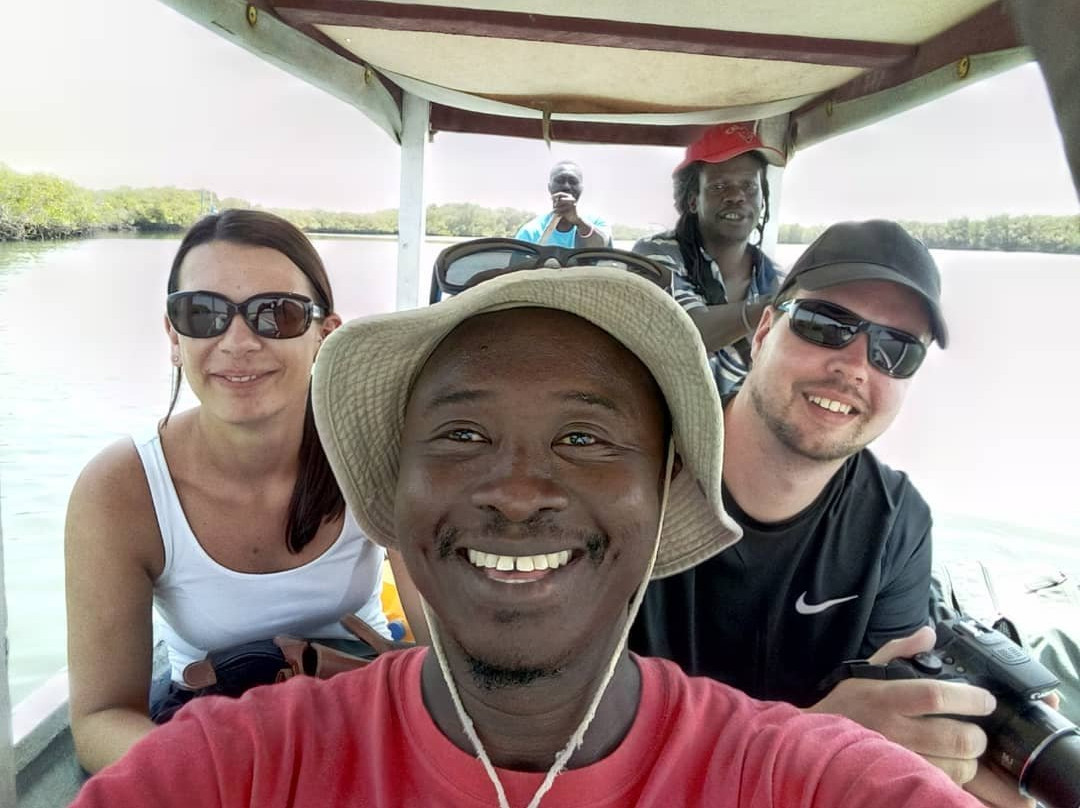 Gambia Taxi & Excursions景点图片