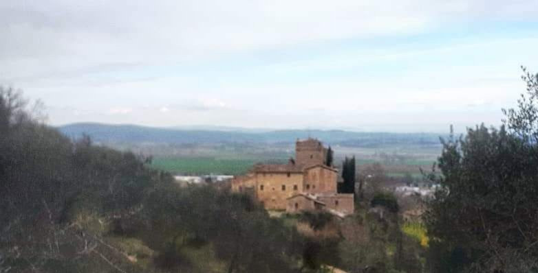 Castello del Poggiarello di Stigliano-Stigliano必去景点