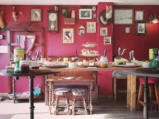 The Fox and Finch Alehouse-沃辛必去景点