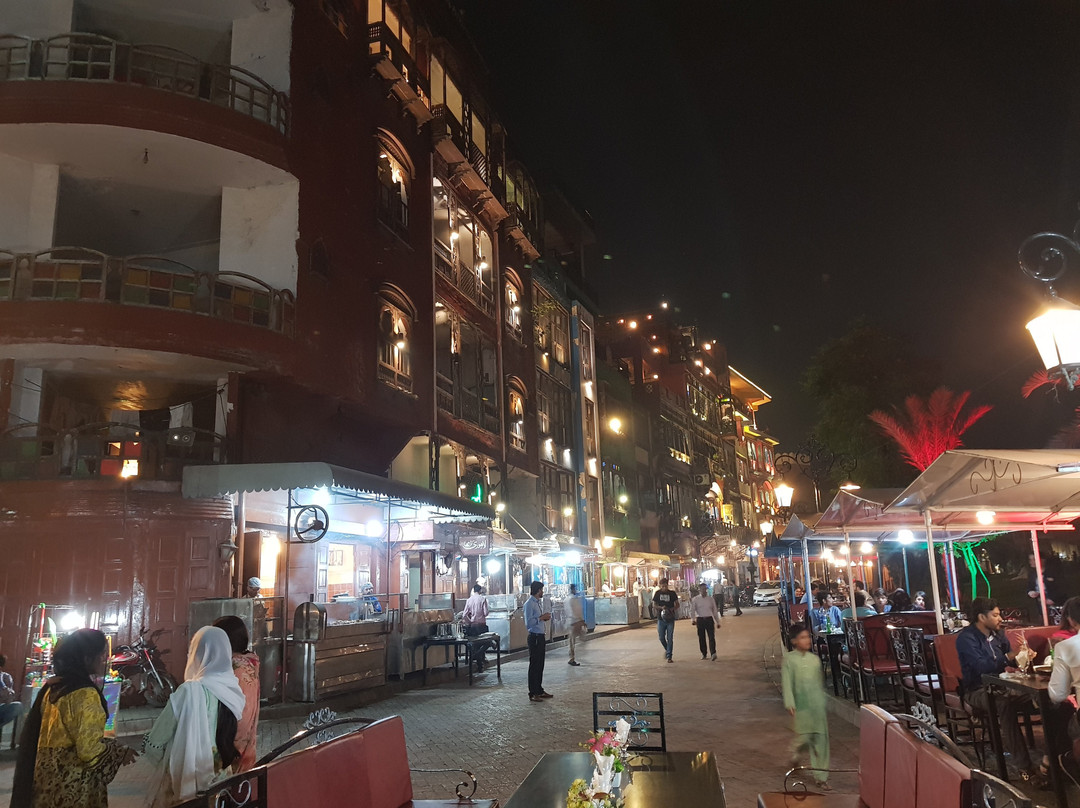 Gujranwala酒店住宿-FortVista Eatery & Lodges Lahore