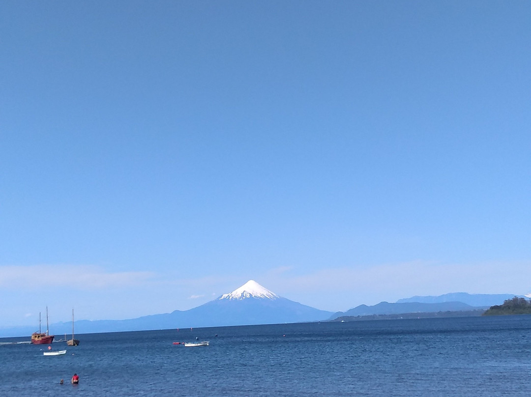 Sentados Frente al Mar-蒙特港必去景点