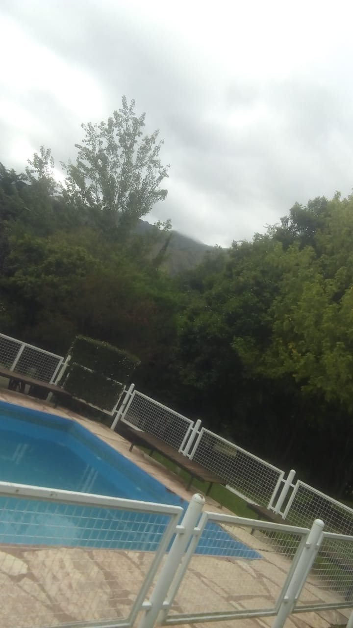 Hotel Altos Del Rincon-泳池