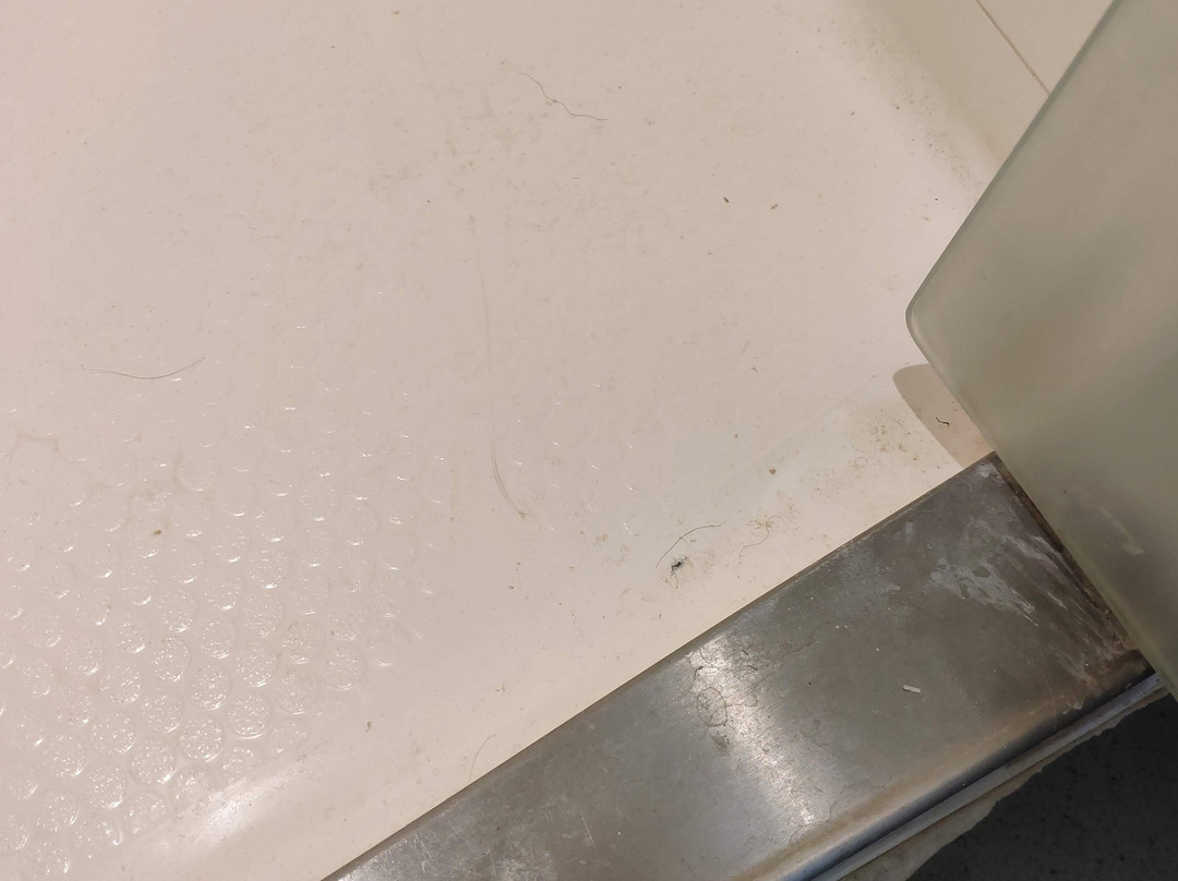 韦利济宜必思快捷酒店主图